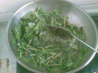 家常菜鱼香菠菜做法图解8)
