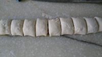 自制火腿花卷做法图解10)
