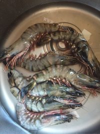 最爱的油闷大虾做法图解1)