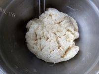 自制芝麻小餐包做法图解2)