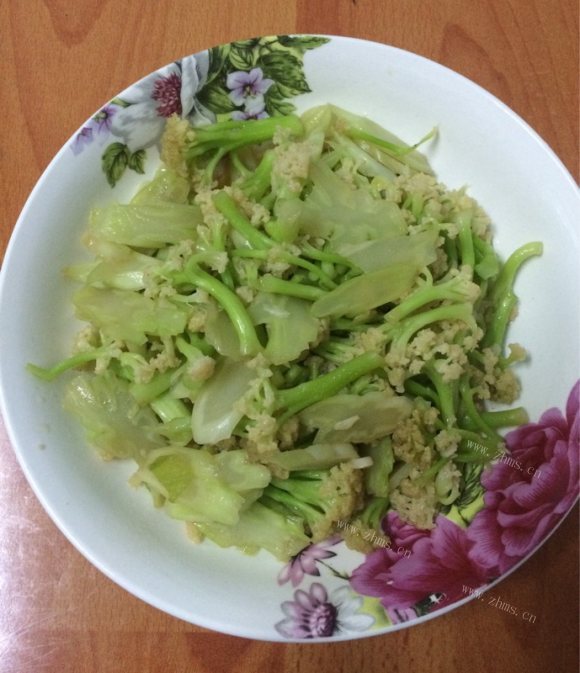 香喷喷的清炒菜花