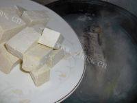 「念念不忘」鲫鱼豆腐汤做法图解7)