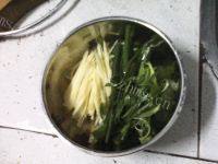 美味的蒸鲈鱼做法图解3)