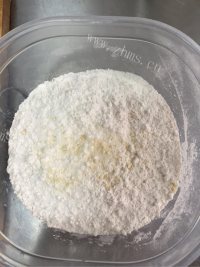 自制葱花鸡蛋煎饼做法图解2)