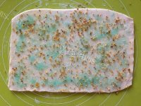 美味桂花蝴蝶酥做法图解7)