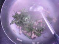 家常韭菜炒豆腐皮做法图解4)