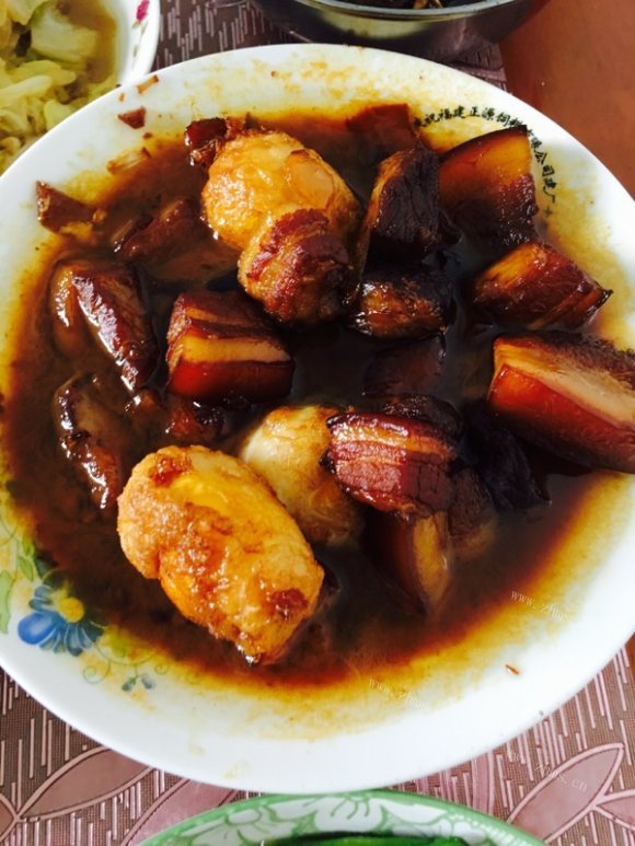 色香味俱全的红烧肉