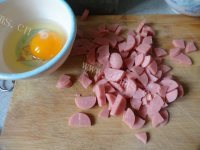 营养可口的玉米香肠雪菜炒饭做法图解2)