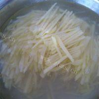 绝味的素炒土豆丝做法图解4)