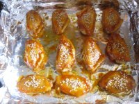 色香味俱全的蜜汁鸡翅做法图解13)