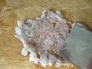 意犹未尽的酥皮虾球做法图解1)