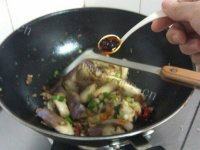 「家有大厨」肉末茄子做法图解7)