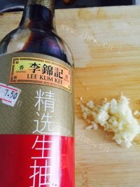 美味的白灼沙虾做法图解3)
