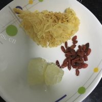 香飘十里的银耳汤做法图解1)