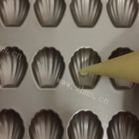 自制玛德琳蛋糕做法图解10)
