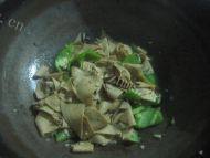 自己做的尖椒干豆腐