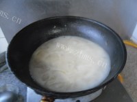 细腻鲜美奶汤鱼片做法图解11)