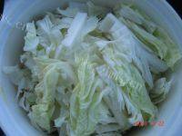 「家有大厨」白菜炖冻豆腐做法图解2)