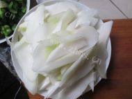 家常菜清炒芥蓝做法图解1)