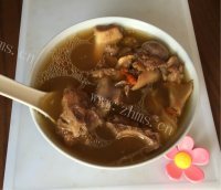 滋补的红糖枸杞猪骨汤做法图解7)