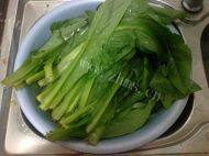 家常菜清炒苦麦菜做法图解1)