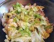 美味的五花肉手撕包菜