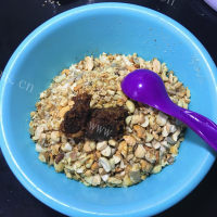 好吃的五仁玫瑰月饼做法图解7)