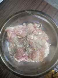 营养美食酸辣仔鸡做法图解3)