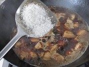 干豇豆烧肉做法图解5)