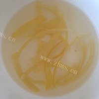 香喷喷的蜂蜜柚子茶的做法图解三