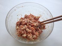 自制肉末鸡蛋卷做法图解5)