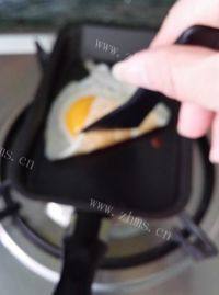 美味的煎鸡蛋做法图解5)