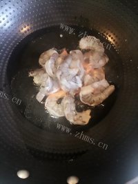 DIY秋葵炒虾仁做法图解3)