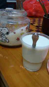 自制奶茶做法图解3)