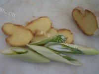 家常菜牛肉白菜煲做法图解3)