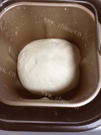 自制葱油花卷做法图解3)