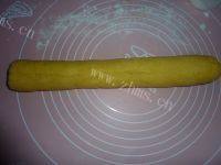 自制的南瓜花样馒头做法图解10)