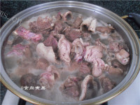 异域风情的咖喱羊肉烩意面做法图解3)