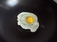 「DIY美食」煎鸡蛋的做法图解二