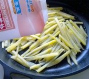 美味的香滑爽脆的豉油皇鹅肠做法图解7)