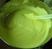 自制焦糖菠萝蛋糕做法图解10)