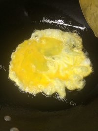美味的番茄鸡蛋面做法图解2)