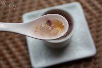 自制蔓越莓桃胶银耳羹