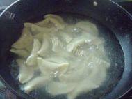 自己做的白菜肉馅饺子做法图解6)