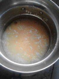 玉米糁稀饭做法图解2)