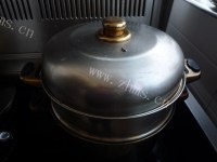 营养奶香猪蹄花卷做法图解12)