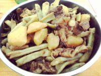 家常菜土豆豆角炖排骨