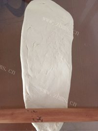 自制葱花卷做法图解3)