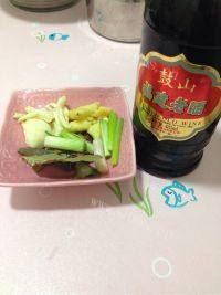 诱人的黄花菜焖猪手做法图解5)
