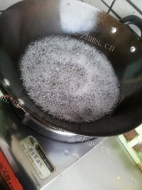 珍馐美味的西红柿鸡蛋汤做法图解3)
